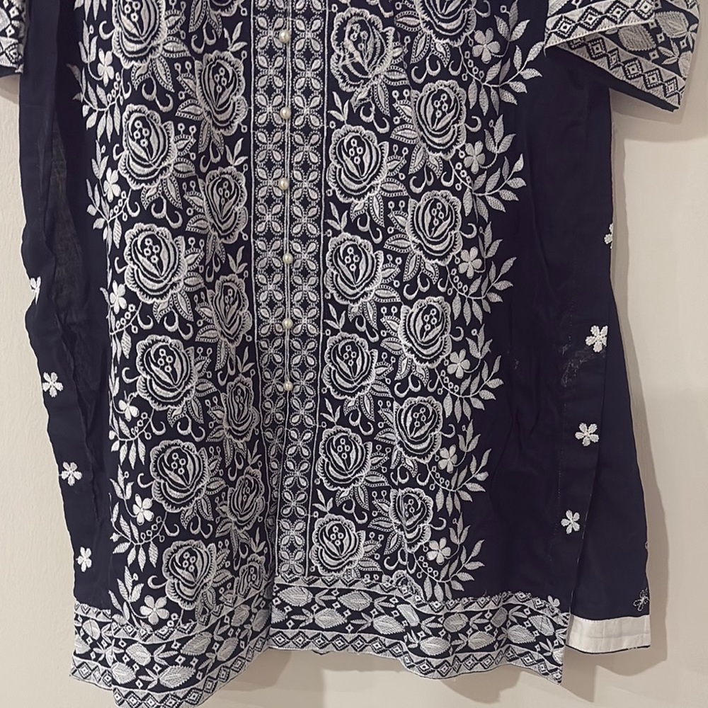 Navy and White Embroidered 3 pc suit size L semi formal - Picture 3 of 7
